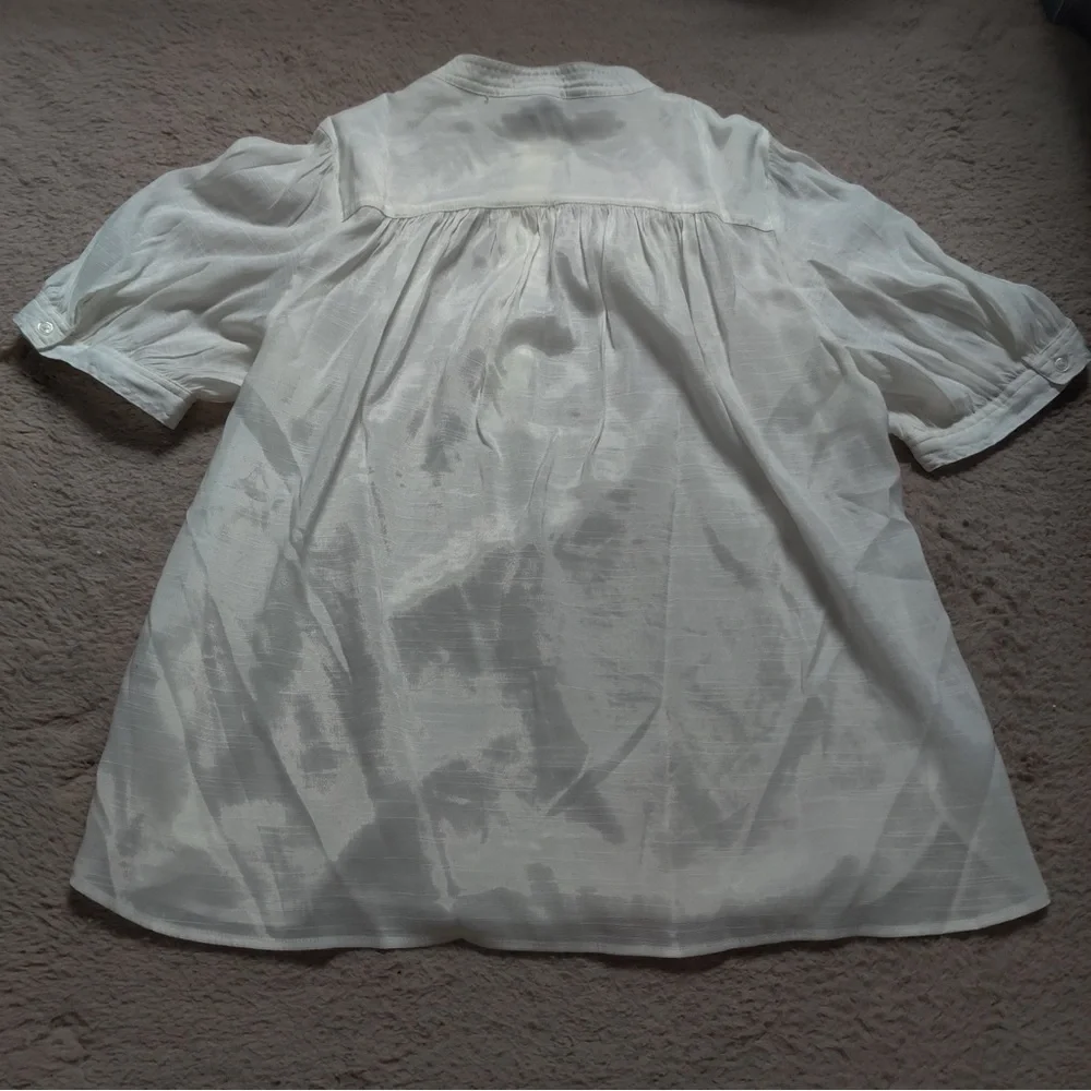 Banana Republic Factory White Half Placket Satin Blouse Short Sleeve Button Sz L - Picture 5 of 6